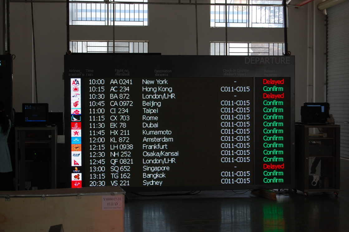 공항 운항 정보를 위한 1200*1200mm 풀 컬러 LED 디스플레이